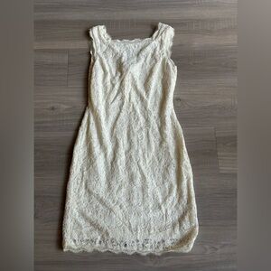 Cache Women's Ivory Floral Lace Sleeveless
Sheath Dress